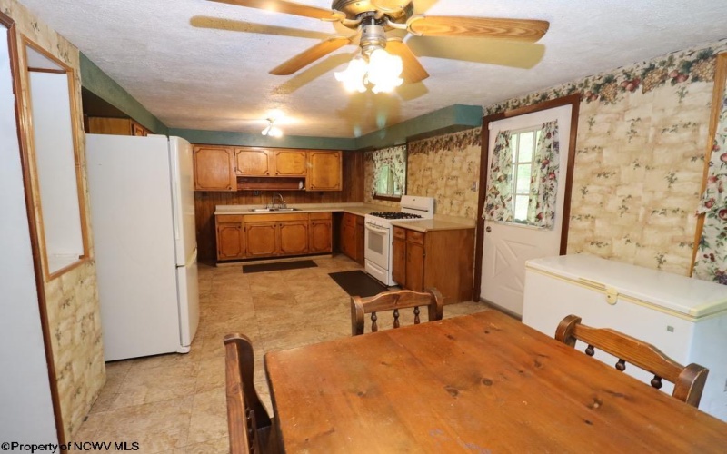965 Evans Run Road, Elkins, West Virginia 26241, 3 Bedrooms Bedrooms, 7 Rooms Rooms,1 BathroomBathrooms,Single Family Detached,For Sale,Evans Run,10164763