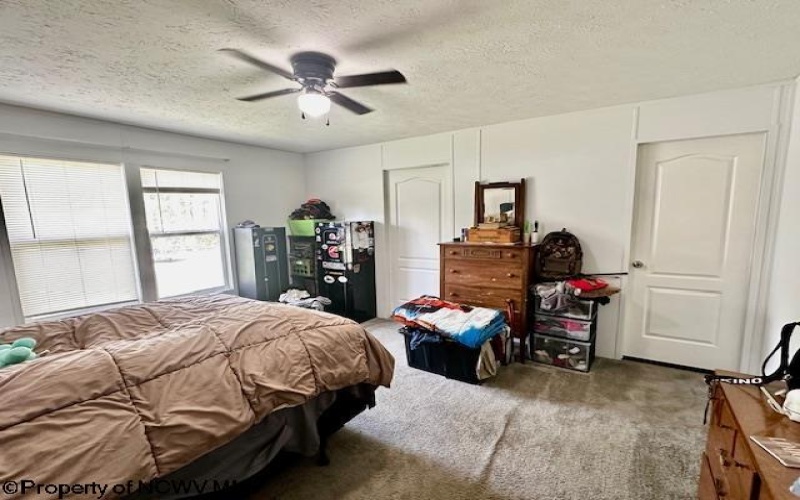 884 Harter Hill Road, Worthington, West Virginia 26591-0000, 4 Bedrooms Bedrooms, 7 Rooms Rooms,2 BathroomsBathrooms,Single Family Detached,For Sale,Harter Hill,10164759