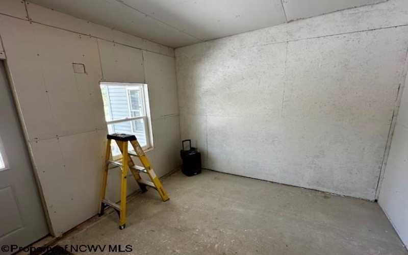 884 Harter Hill Road, Worthington, West Virginia 26591-0000, 4 Bedrooms Bedrooms, 7 Rooms Rooms,2 BathroomsBathrooms,Single Family Detached,For Sale,Harter Hill,10164759