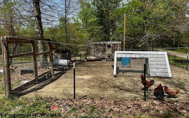 884 Harter Hill Road, Worthington, West Virginia 26591-0000, 4 Bedrooms Bedrooms, 7 Rooms Rooms,2 BathroomsBathrooms,Single Family Detached,For Sale,Harter Hill,10164759