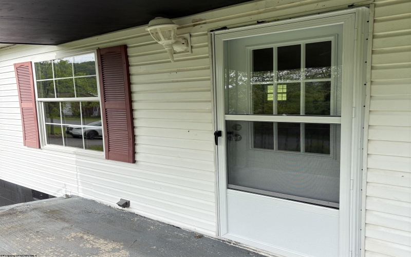 24 Seventh Street, Hendricks, West Virginia 26271, 3 Bedrooms Bedrooms, 5 Rooms Rooms,2 BathroomsBathrooms,Single Family Detached,For Sale,Seventh,10164757