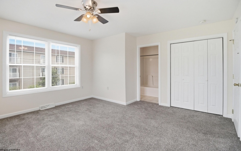 439 Kensington Avenue, Morgantown, West Virginia 26505, 4 Bedrooms Bedrooms, 7 Rooms Rooms,3 BathroomsBathrooms,Single Family Attached,For Sale,Kensington,10164755