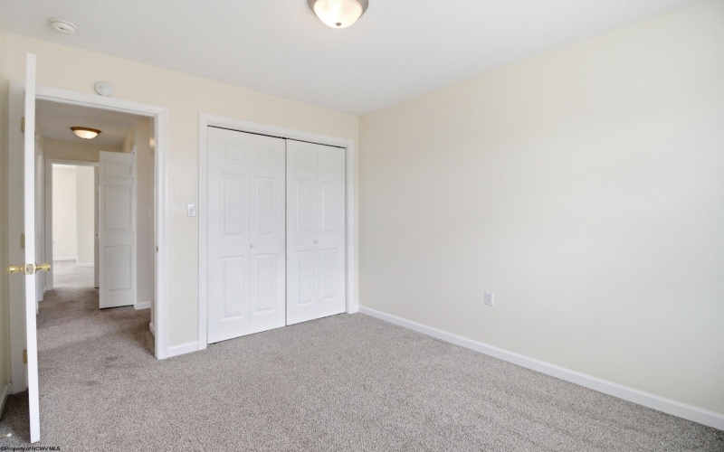 439 Kensington Avenue, Morgantown, West Virginia 26505, 4 Bedrooms Bedrooms, 7 Rooms Rooms,3 BathroomsBathrooms,Single Family Attached,For Sale,Kensington,10164755
