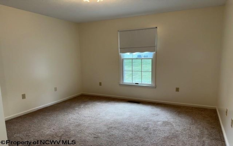 1392 Bennett Drive, Morgantown, West Virginia 26508, 4 Bedrooms Bedrooms, 8 Rooms Rooms,3 BathroomsBathrooms,Residential Rentals,For Rent,Bennett,10164756