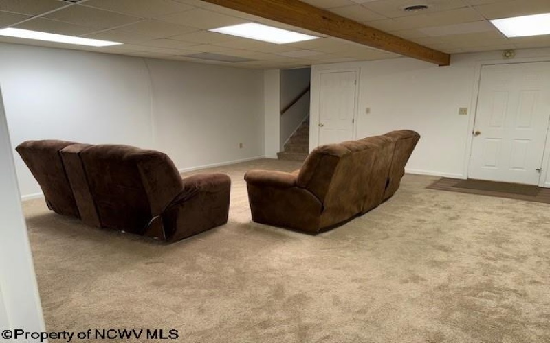1392 Bennett Drive, Morgantown, West Virginia 26508, 4 Bedrooms Bedrooms, 8 Rooms Rooms,3 BathroomsBathrooms,Residential Rentals,For Rent,Bennett,10164756