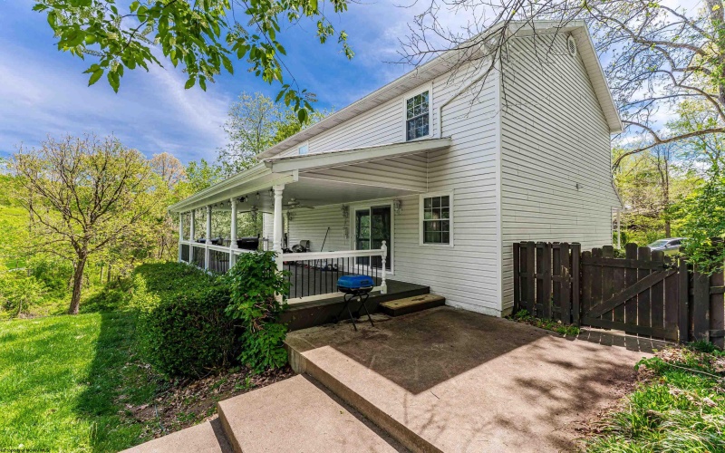 1148 Grandview Drive, Fairmont, West Virginia 26554, 3 Bedrooms Bedrooms, 7 Rooms Rooms,3 BathroomsBathrooms,Single Family Detached,For Sale,Grandview,10164753