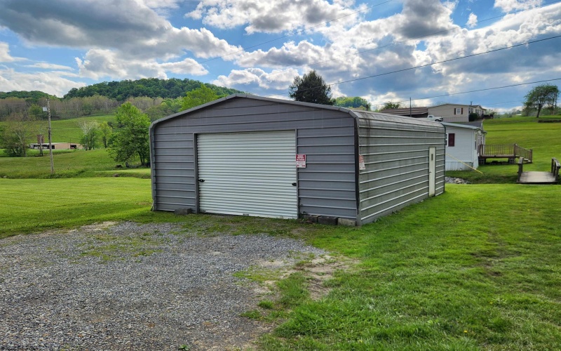 3149 Hawk Highway, Lost Creek, West Virginia 26385, 3 Bedrooms Bedrooms, 8 Rooms Rooms,2 BathroomsBathrooms,Single Family Detached,For Sale,Hawk,10164752