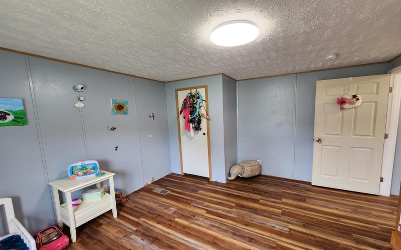 3149 Hawk Highway, Lost Creek, West Virginia 26385, 3 Bedrooms Bedrooms, 8 Rooms Rooms,2 BathroomsBathrooms,Single Family Detached,For Sale,Hawk,10164752