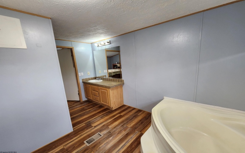 3149 Hawk Highway, Lost Creek, West Virginia 26385, 3 Bedrooms Bedrooms, 8 Rooms Rooms,2 BathroomsBathrooms,Single Family Detached,For Sale,Hawk,10164752