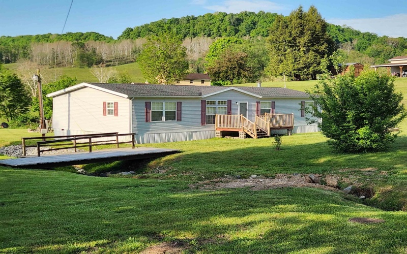 3149 Hawk Highway, Lost Creek, West Virginia 26385, 3 Bedrooms Bedrooms, 8 Rooms Rooms,2 BathroomsBathrooms,Single Family Detached,For Sale,Hawk,10164752