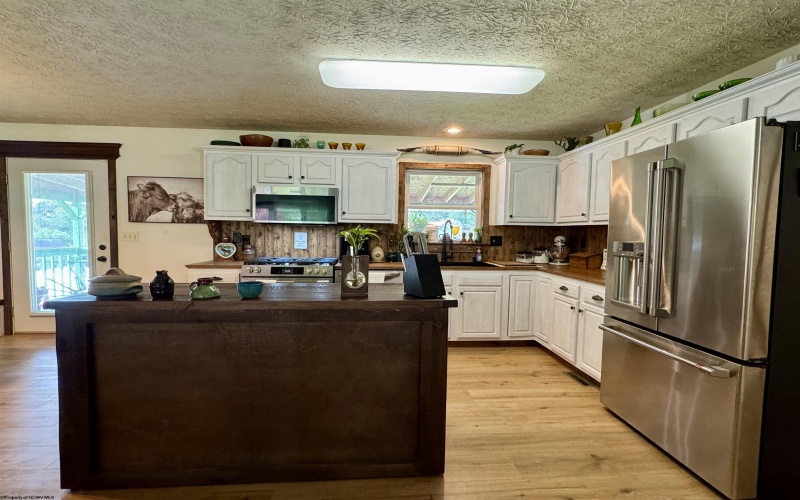 120 Bridge Street, Monongah, West Virginia 26554, 2 Bedrooms Bedrooms, 7 Rooms Rooms,2 BathroomsBathrooms,Single Family Detached,For Sale,Bridge,10164750
