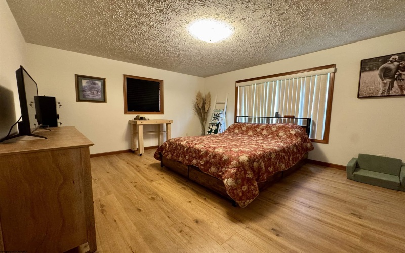 120 Bridge Street, Monongah, West Virginia 26554, 2 Bedrooms Bedrooms, 7 Rooms Rooms,2 BathroomsBathrooms,Single Family Detached,For Sale,Bridge,10164750
