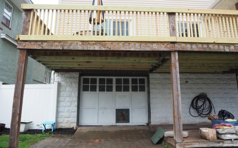 515 Pittsburgh Avenue, Fairmont, West Virginia 26554, 3 Bedrooms Bedrooms, 10 Rooms Rooms,2 BathroomsBathrooms,Single Family Detached,For Sale,Pittsburgh,10164747