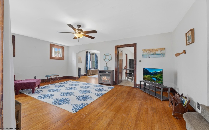 822 Main Street, Addison, Pennsylvania 15411, 2 Bedrooms Bedrooms, 5 Rooms Rooms,1 BathroomBathrooms,Single Family Detached,For Sale,Main,10164765