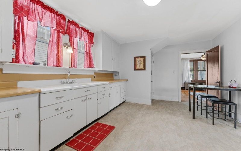 822 Main Street, Addison, Pennsylvania 15411, 2 Bedrooms Bedrooms, 5 Rooms Rooms,1 BathroomBathrooms,Single Family Detached,For Sale,Main,10164765