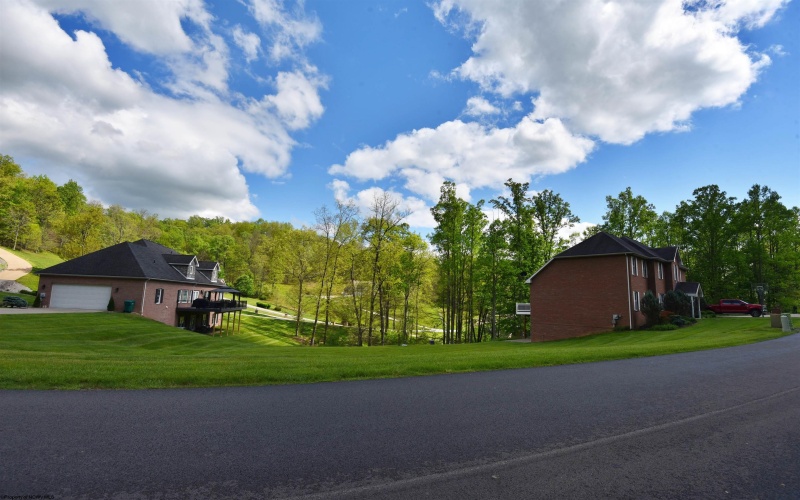 Lot 17 Diamond Cove, Bridgeport, West Virginia 26330, ,Lots/land,For Sale,Diamond,10164787