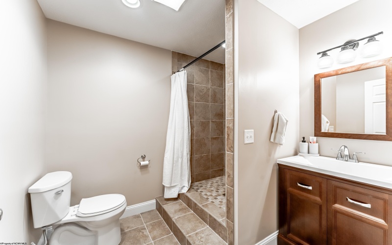 6 Palmetto Drive, Morgantown, West Virginia 26508, 3 Bedrooms Bedrooms, 7 Rooms Rooms,4 BathroomsBathrooms,Residential Rentals,For Rent,Palmetto,10164789