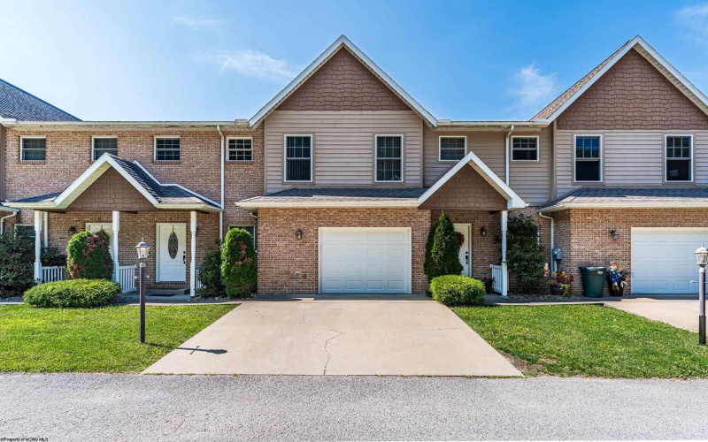 6 Palmetto Drive, Morgantown, West Virginia 26508, 3 Bedrooms Bedrooms, 7 Rooms Rooms,4 BathroomsBathrooms,Residential Rentals,For Rent,Palmetto,10164789