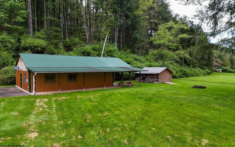 2086 Teagarden Fork Road, Metz, West Virginia 26585, 1 Bedroom Bedrooms, 4 Rooms Rooms,1 BathroomBathrooms,Single Family Detached,For Sale,Teagarden Fork,10164771