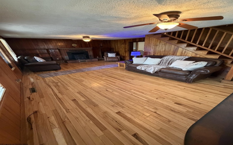 181 Conrad Street, Mill Creek, West Virginia 26280, 4 Bedrooms Bedrooms, 7 Rooms Rooms,3 BathroomsBathrooms,Single Family Detached,For Sale,Conrad,10164770