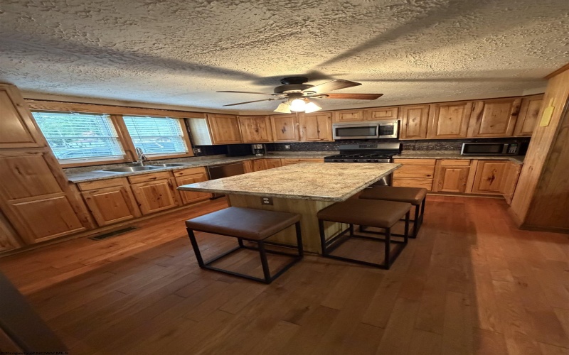 181 Conrad Street, Mill Creek, West Virginia 26280, 4 Bedrooms Bedrooms, 7 Rooms Rooms,3 BathroomsBathrooms,Single Family Detached,For Sale,Conrad,10164770