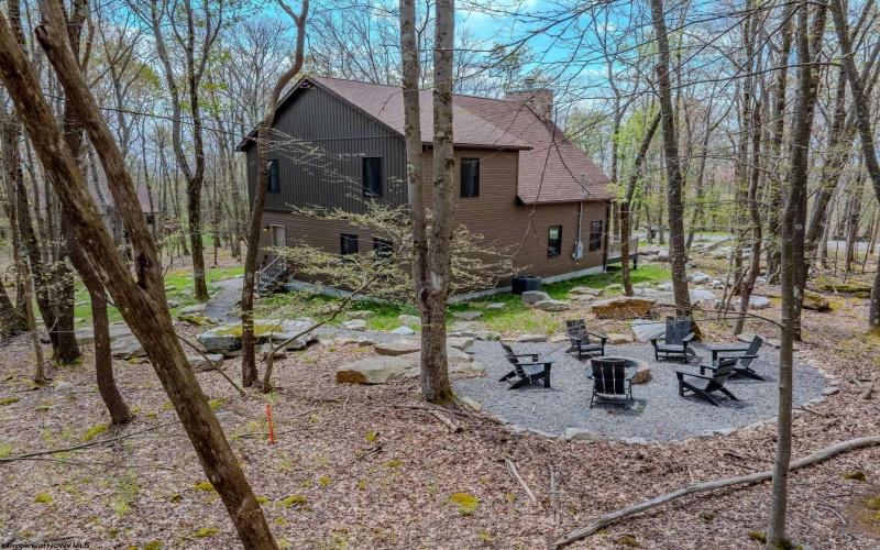 134 Day Lily Circle, Terra Alta, West Virginia 26764, 3 Bedrooms Bedrooms, 6 Rooms Rooms,2 BathroomsBathrooms,Single Family Detached,For Sale,Day Lily,10164769