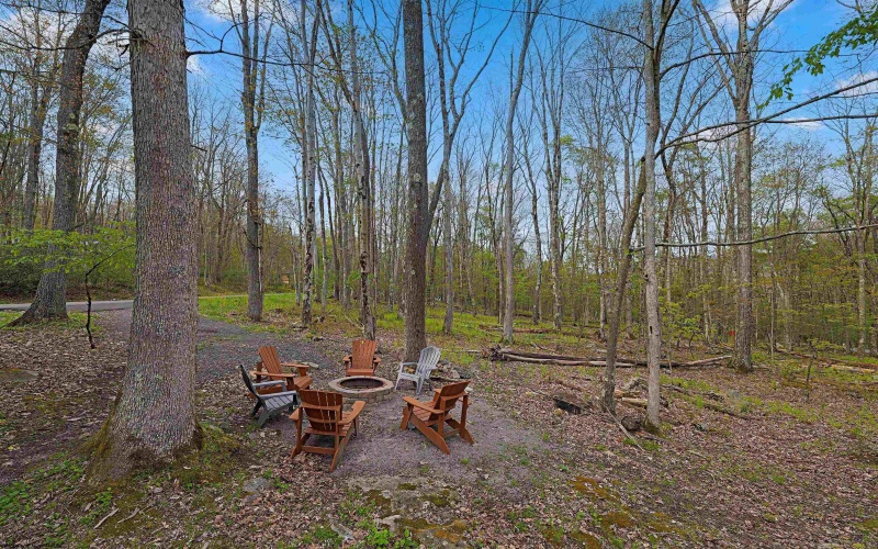 182 Redwood Drive, Terra Alta, West Virginia 26764, 3 Bedrooms Bedrooms, 8 Rooms Rooms,2 BathroomsBathrooms,Single Family Detached,For Sale,Redwood,10164790 182 Redwood Drive, Terra Alta, West Virginia 26764, 3 Bedrooms Bedrooms, 8 Rooms Rooms,2 BathroomsBathrooms,Single Family Detached,For Sale,Redwood,10164790