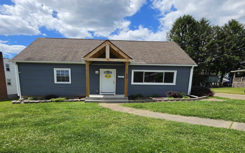337 Stout Street, Bridgeport, West Virginia 26330, 3 Bedrooms Bedrooms, 7 Rooms Rooms,2 BathroomsBathrooms,Single Family Detached,For Sale,Stout,10164788 337 Stout Street, Bridgeport, West Virginia 26330, 3 Bedrooms Bedrooms, 7 Rooms Rooms,2 BathroomsBathrooms,Single Family Detached,For Sale,Stout,10164788