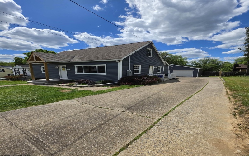 337 Stout Street, Bridgeport, West Virginia 26330, 3 Bedrooms Bedrooms, 7 Rooms Rooms,2 BathroomsBathrooms,Single Family Detached,For Sale,Stout,10164788 337 Stout Street, Bridgeport, West Virginia 26330, 3 Bedrooms Bedrooms, 7 Rooms Rooms,2 BathroomsBathrooms,Single Family Detached,For Sale,Stout,10164788