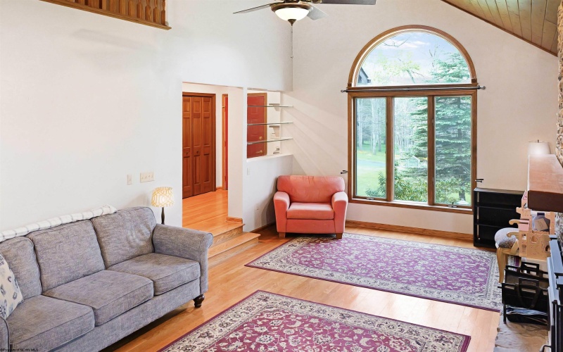 17 GOLDFINCH Lane, Terra Alta, West Virginia 26764, 3 Bedrooms Bedrooms, 7 Rooms Rooms,3 BathroomsBathrooms,Single Family Detached,For Sale,GOLDFINCH,10164785