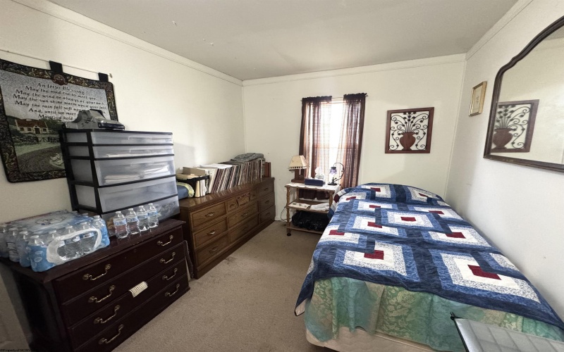 617 Virginia Avenue, Fairmont, West Virginia 26554, 3 Bedrooms Bedrooms, 6 Rooms Rooms,1 BathroomBathrooms,Single Family Detached,For Sale,Virginia,10164779
