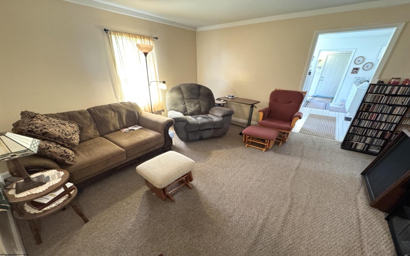 617 Virginia Avenue, Fairmont, West Virginia 26554, 3 Bedrooms Bedrooms, 6 Rooms Rooms,1 BathroomBathrooms,Single Family Detached,For Sale,Virginia,10164779