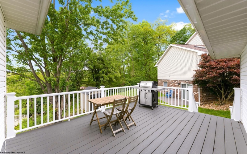 911 Richard Place, Morgantown, West Virginia 26505, 3 Bedrooms Bedrooms, 12 Rooms Rooms,3 BathroomsBathrooms,Single Family Detached,For Sale,Richard,10164799
