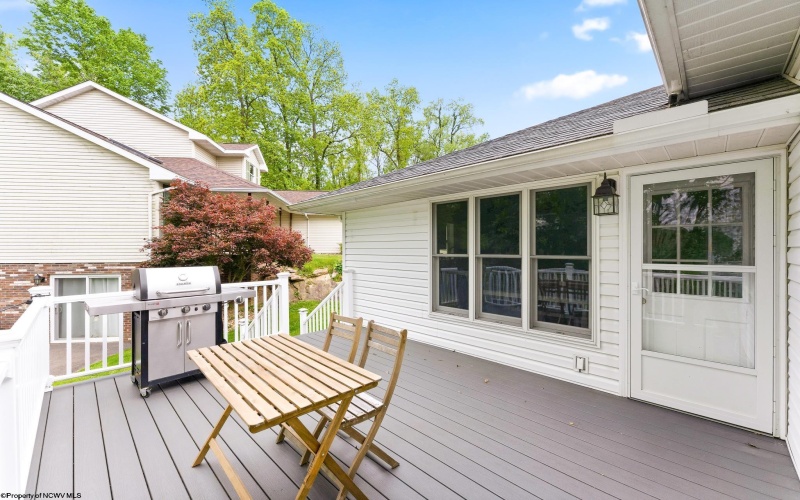 911 Richard Place, Morgantown, West Virginia 26505, 3 Bedrooms Bedrooms, 12 Rooms Rooms,3 BathroomsBathrooms,Single Family Detached,For Sale,Richard,10164799