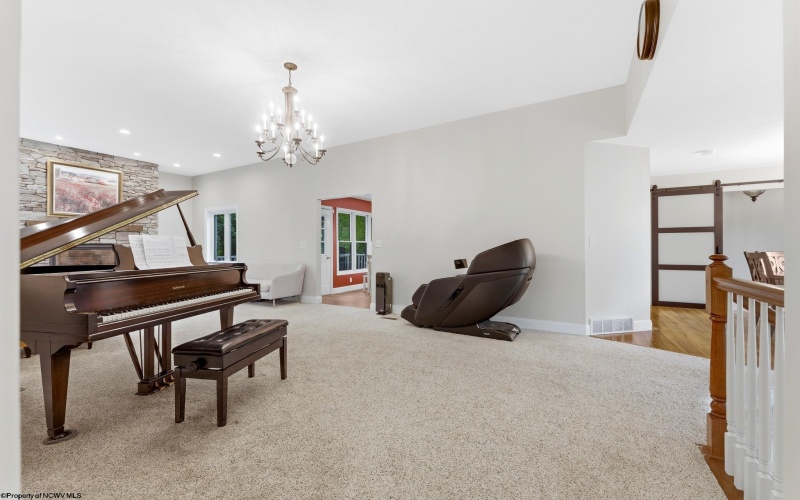 911 Richard Place, Morgantown, West Virginia 26505, 3 Bedrooms Bedrooms, 12 Rooms Rooms,3 BathroomsBathrooms,Single Family Detached,For Sale,Richard,10164799