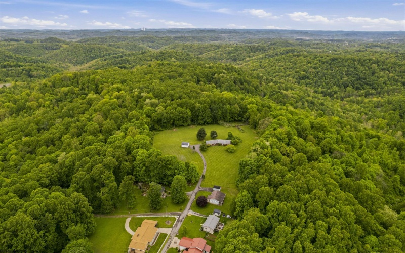 144 Sunset Drive, Grafton, West Virginia 26354, 5 Bedrooms Bedrooms, 10 Rooms Rooms,2 BathroomsBathrooms,Single Family Detached,For Sale,Sunset,10164796