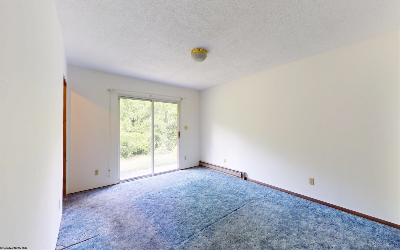 144 Sunset Drive, Grafton, West Virginia 26354, 5 Bedrooms Bedrooms, 10 Rooms Rooms,2 BathroomsBathrooms,Single Family Detached,For Sale,Sunset,10164796