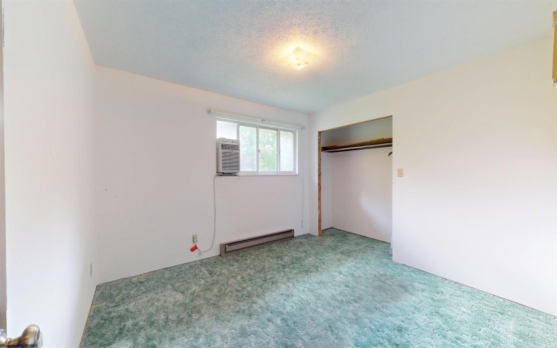 144 Sunset Drive, Grafton, West Virginia 26354, 5 Bedrooms Bedrooms, 10 Rooms Rooms,2 BathroomsBathrooms,Single Family Detached,For Sale,Sunset,10164796