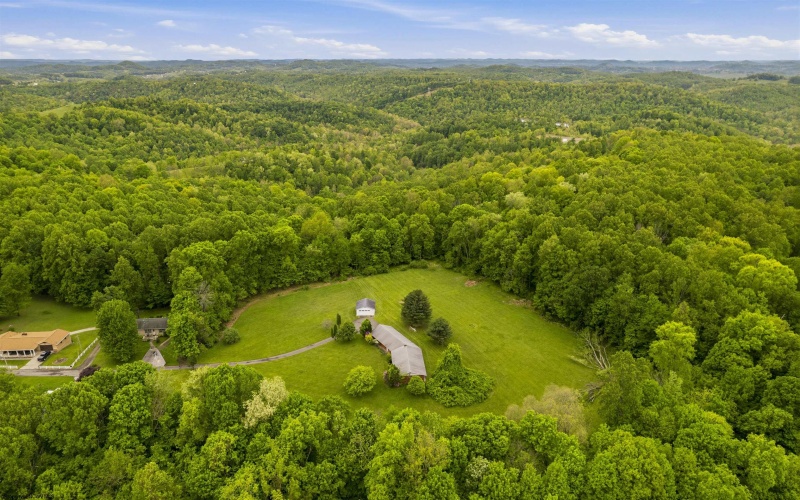 144 Sunset Drive, Grafton, West Virginia 26354, 5 Bedrooms Bedrooms, 10 Rooms Rooms,2 BathroomsBathrooms,Single Family Detached,For Sale,Sunset,10164796