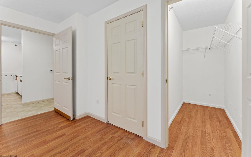 7205 University Commons Drive, Morgantown, West Virginia 26505, 4 Bedrooms Bedrooms, 6 Rooms Rooms,4 BathroomsBathrooms,Single Family Attached,For Sale,University Commons,10164794