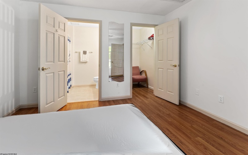 7205 University Commons Drive, Morgantown, West Virginia 26505, 4 Bedrooms Bedrooms, 6 Rooms Rooms,4 BathroomsBathrooms,Single Family Attached,For Sale,University Commons,10164794