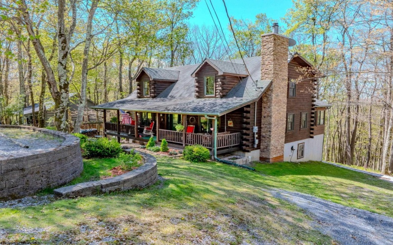 1755 Alpine Drive, Terra Alta, West Virginia 26764, 3 Bedrooms Bedrooms, 14 Rooms Rooms,2 BathroomsBathrooms,Single Family Detached,For Sale,Alpine,10164795