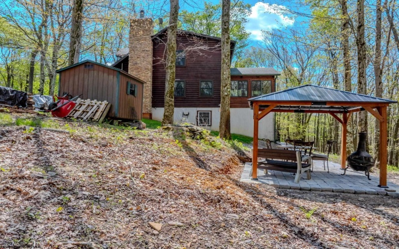 1755 Alpine Drive, Terra Alta, West Virginia 26764, 3 Bedrooms Bedrooms, 14 Rooms Rooms,2 BathroomsBathrooms,Single Family Detached,For Sale,Alpine,10164795