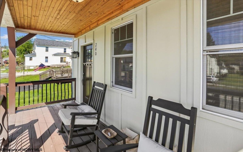 240 Kent Avenue, Davis, West Virginia 26260, 3 Bedrooms Bedrooms, 8 Rooms Rooms,1 BathroomBathrooms,Single Family Detached,For Sale,Kent,10164823