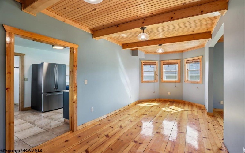 240 Kent Avenue, Davis, West Virginia 26260, 3 Bedrooms Bedrooms, 8 Rooms Rooms,1 BathroomBathrooms,Single Family Detached,For Sale,Kent,10164823