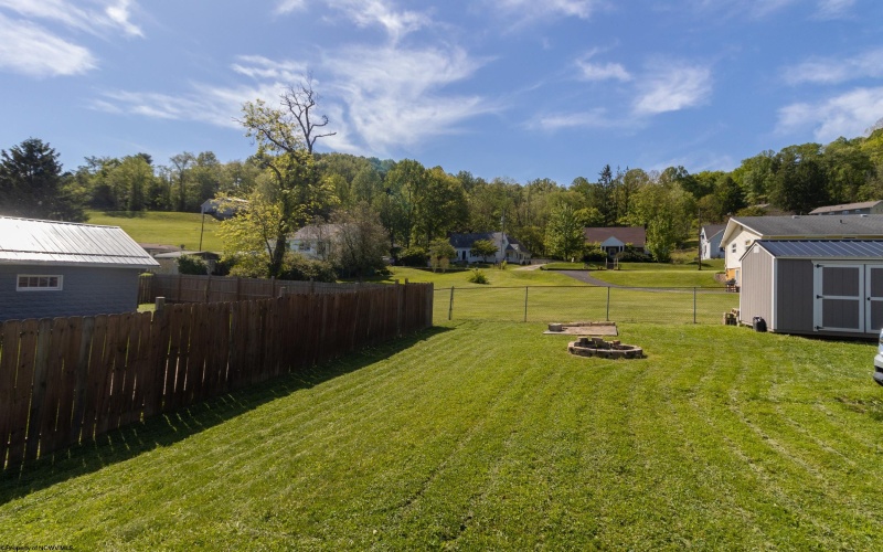 467 Victory Avenue, Grafton, West Virginia 26354, 3 Bedrooms Bedrooms, 7 Rooms Rooms,1 BathroomBathrooms,Single Family Detached,For Sale,Victory,10164822