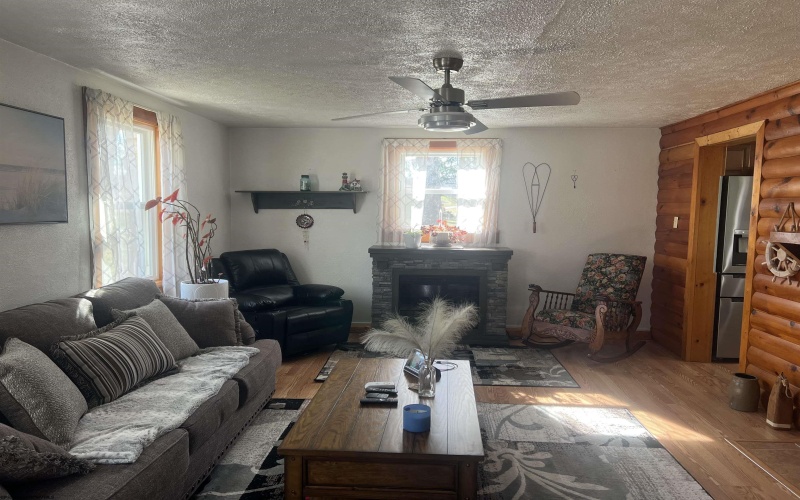 275 S Road, Arthurdale, West Virginia 26520, 3 Bedrooms Bedrooms, 8 Rooms Rooms,2 BathroomsBathrooms,Single Family Detached,For Sale,S,10163680