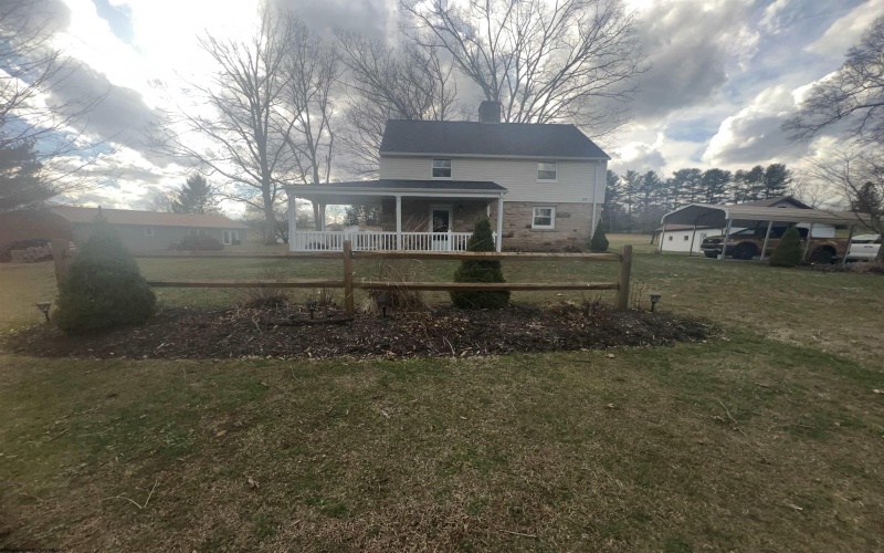 275 S Road, Arthurdale, West Virginia 26520, 3 Bedrooms Bedrooms, 8 Rooms Rooms,2 BathroomsBathrooms,Single Family Detached,For Sale,S,10163680
