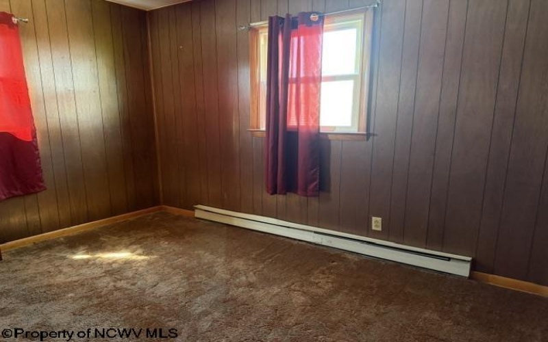 88 Curtis Lane, Belington, West Virginia 26250, 3 Bedrooms Bedrooms, 5 Rooms Rooms,1 BathroomBathrooms,Single Family Detached,For Sale,Curtis,10164800
