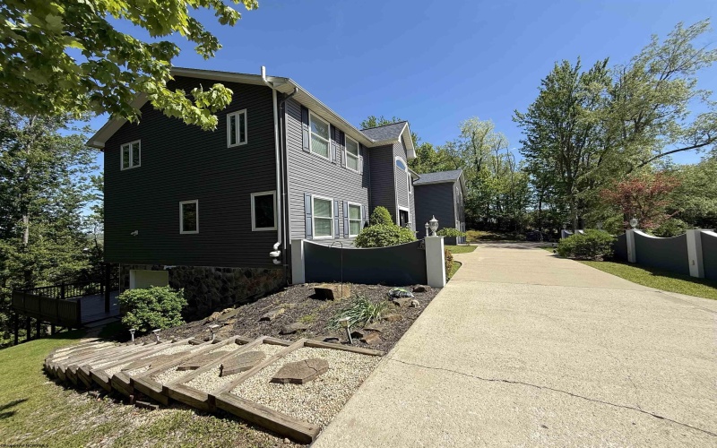194 Beech Street, Buckhannon, West Virginia 26201, 6 Bedrooms Bedrooms, 16 Rooms Rooms,3 BathroomsBathrooms,Single Family Detached,For Sale,Beech,10164801